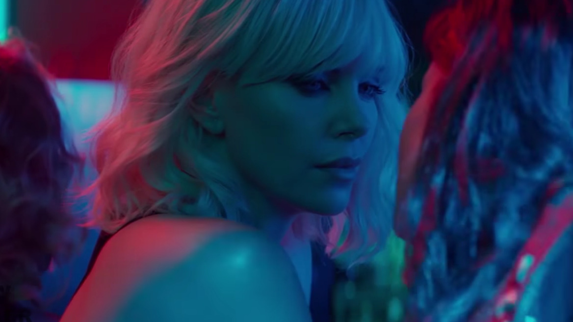 «Atomic Blonde»: Σέξι, θανάσιμη και επικίνδυνη η Σαρλίζ Θερόν στην νέα της ταινία