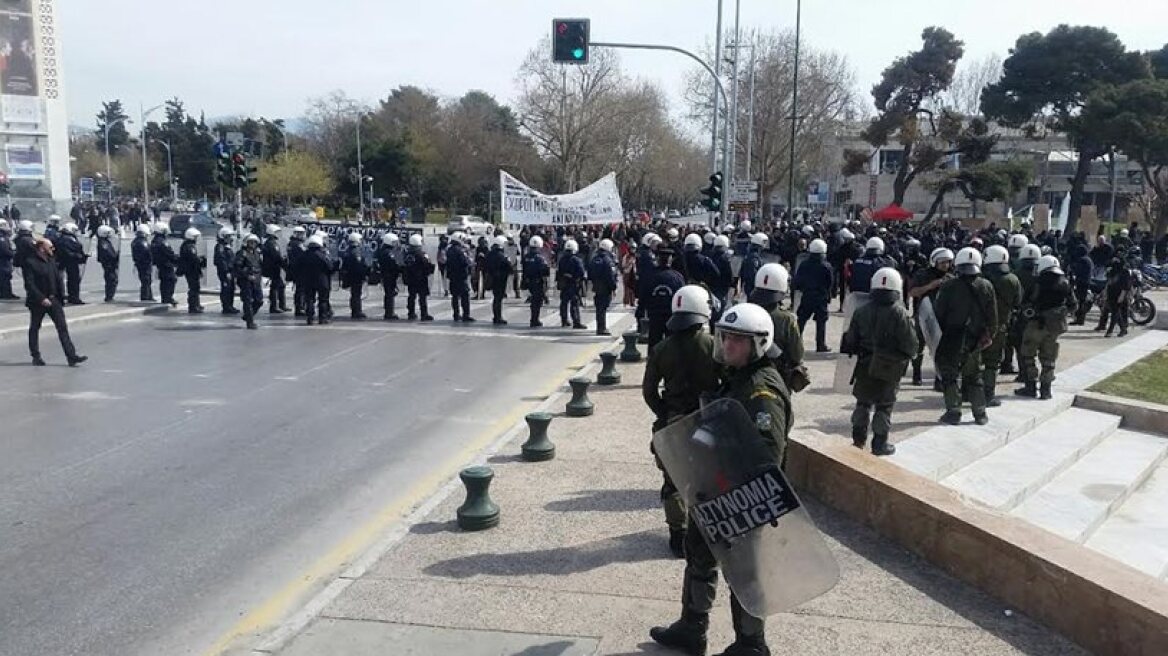 Θεσσαλονίκη: Τρεις συλλήψεις για τα επεισόδια στην παραλιακή