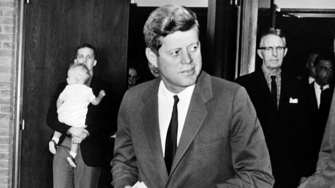 Αποκάλυψη: Ο JFK ήταν θαυμαστής του... Χίτλερ!