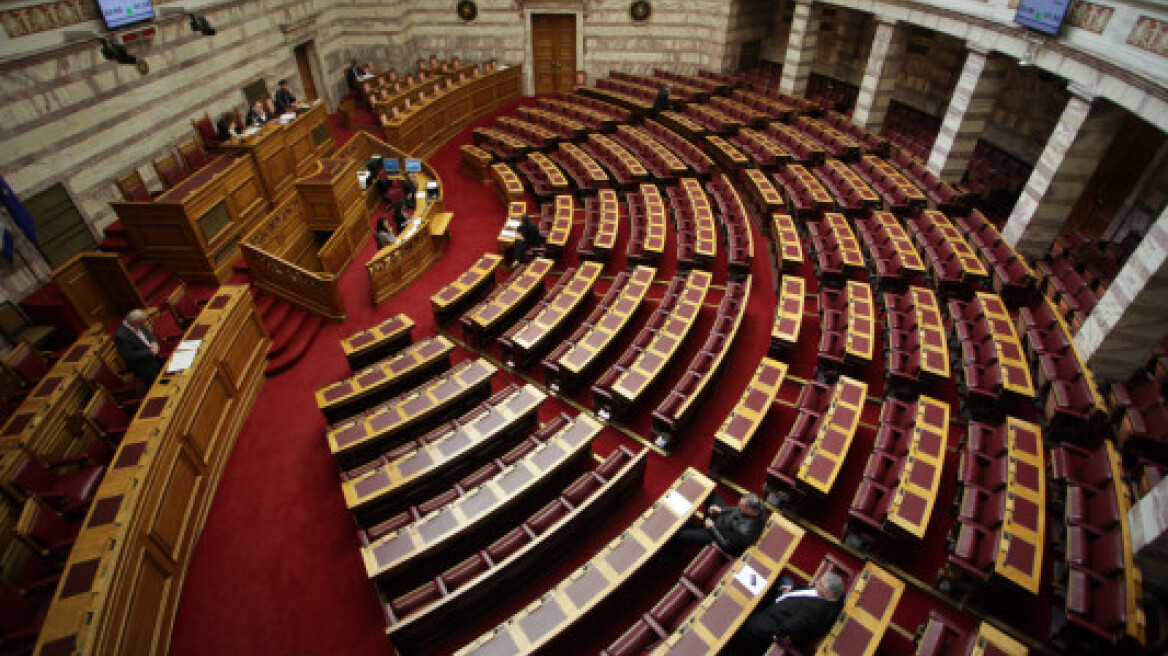 Στην Βουλή διαβίβασε ο Κοντονής τη  δικογραφία για το Ερρίκος Ντυνάν