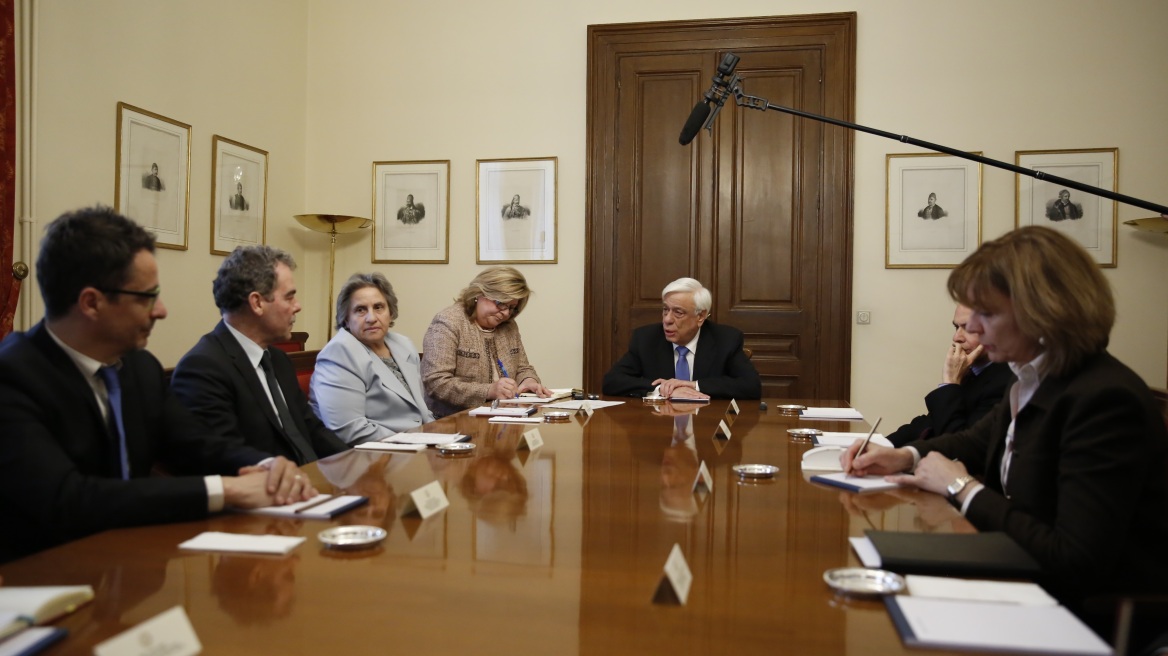 Παυλόπουλος: Οι Έλληνες θα επιτελέσουν στο ακέραιο το καθήκον τους για το προσφυγικό 