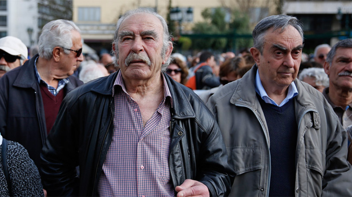 Σε ζώνη κινδύνου οι προσωπικές διαφορές 1,4 εκατ. συνταξιούχων