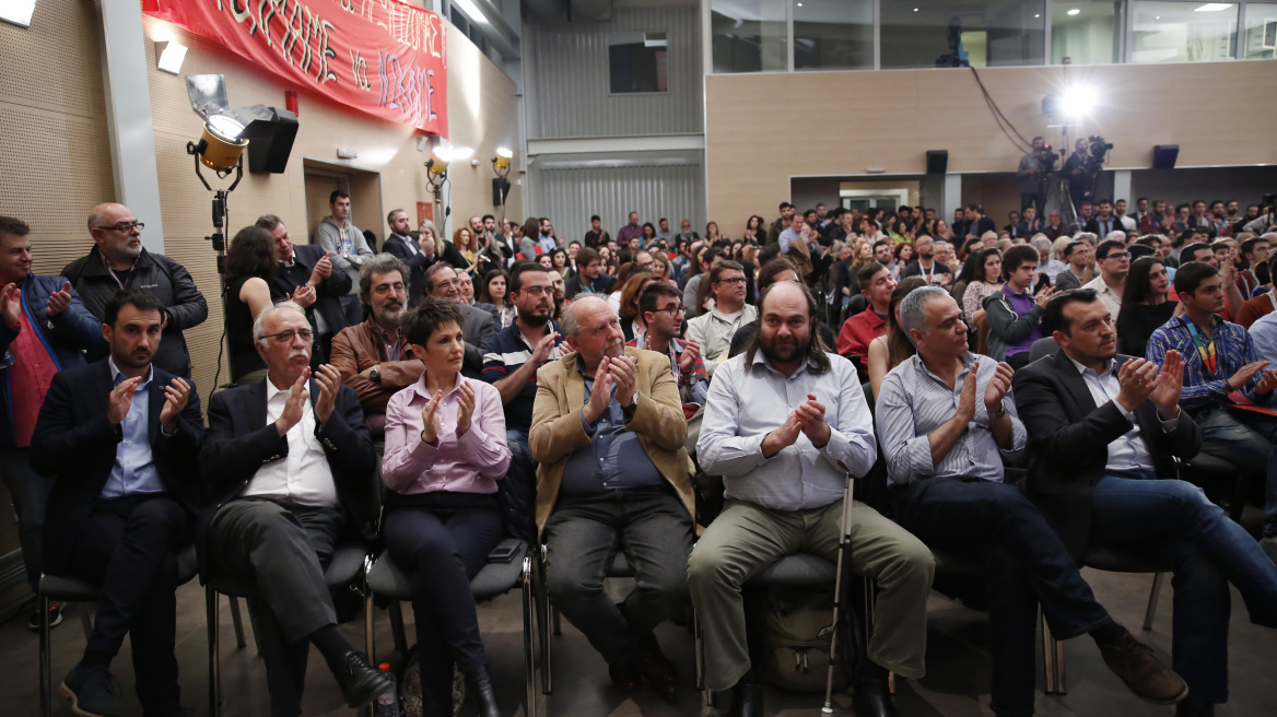 Κεντρική Επιτροπή ΣΥΡΙΖΑ: Φίλης και άλλα 12 στελέχη παρέδωσαν δική τους πρόταση