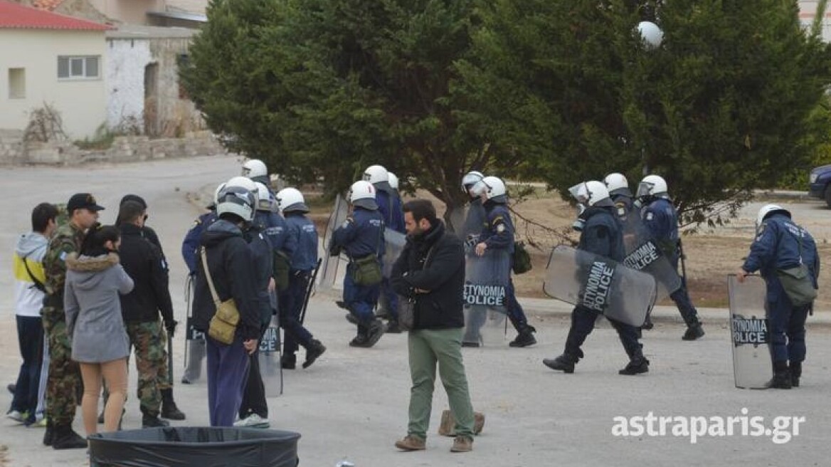 Χίος: Επιθέσεις κατά προσφύγων σε Σούδα και Κάστρο