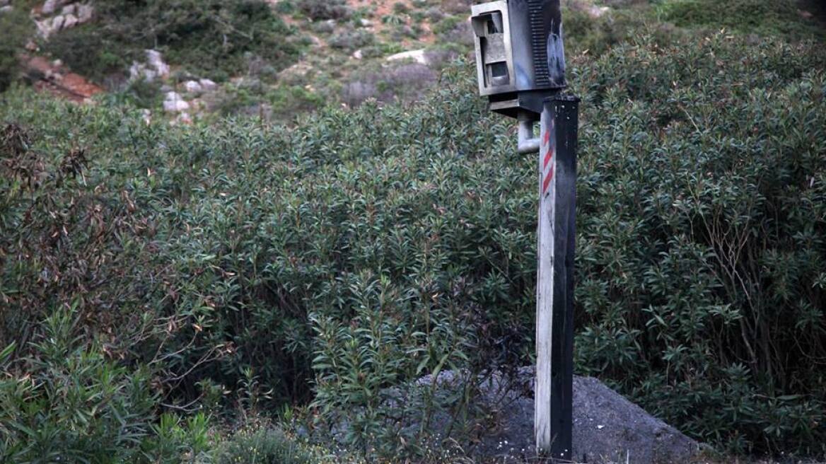 Ηράκλειο: Έκαψαν την κάμερα στον βόρειο οδικό άξονα που ελέγχει την ταχύτητα των οχημάτων!