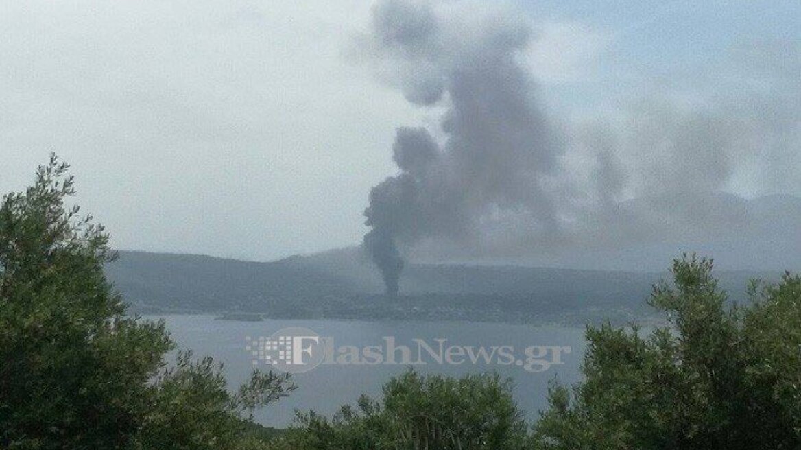 Πυρκαγιά σε ναυπηγείο στο Γαβαλοχώρι Αποκορώνου στα Χανιά