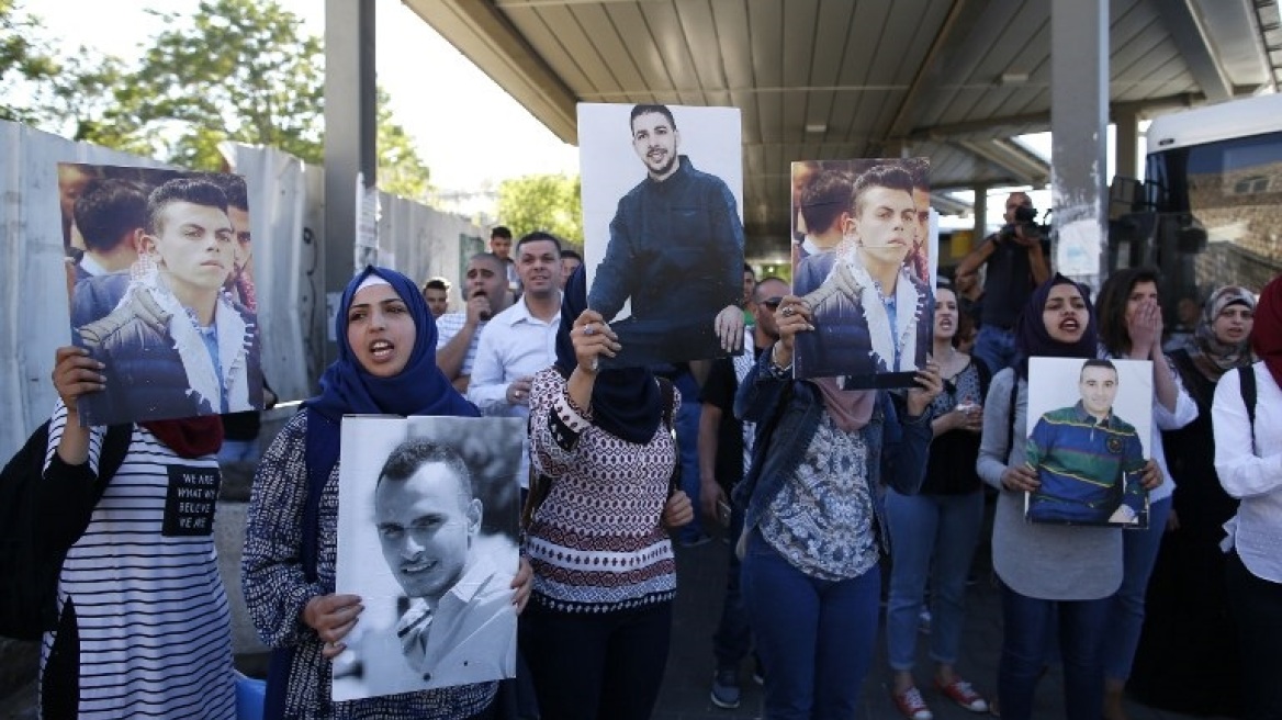 Ισραήλ: Τριακόσιοι παλαιστίνιοι κρατούμενοι σταματούν την απεργία πείνας τους