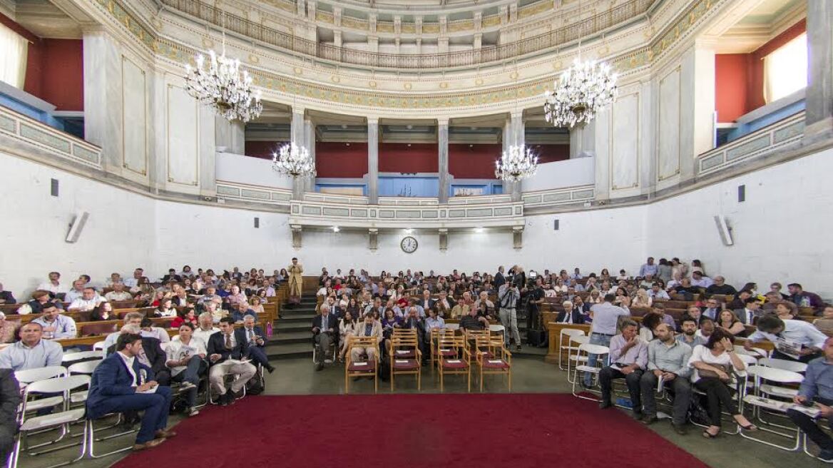 Χρυσό βραβείο για τρεις Μεσσήνιους ελαιοπαραγωγούς