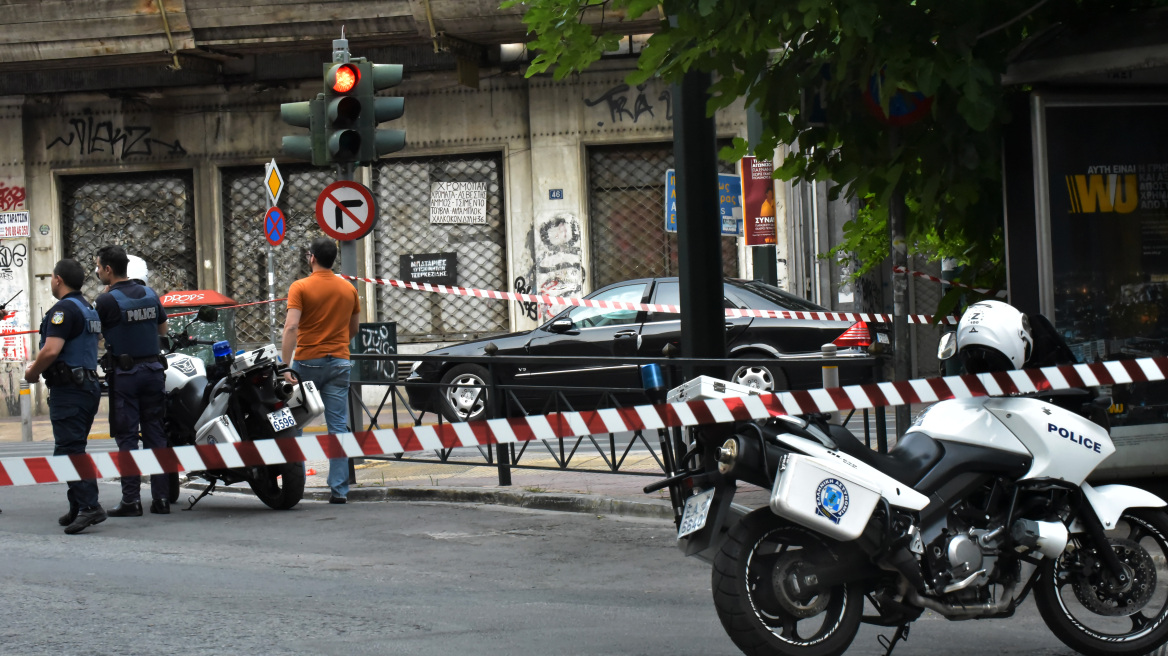 Αντιτρομοκρατική: Ερευνά αν ελέγχθηκε η αλληλογραφία Παπαδήμου 