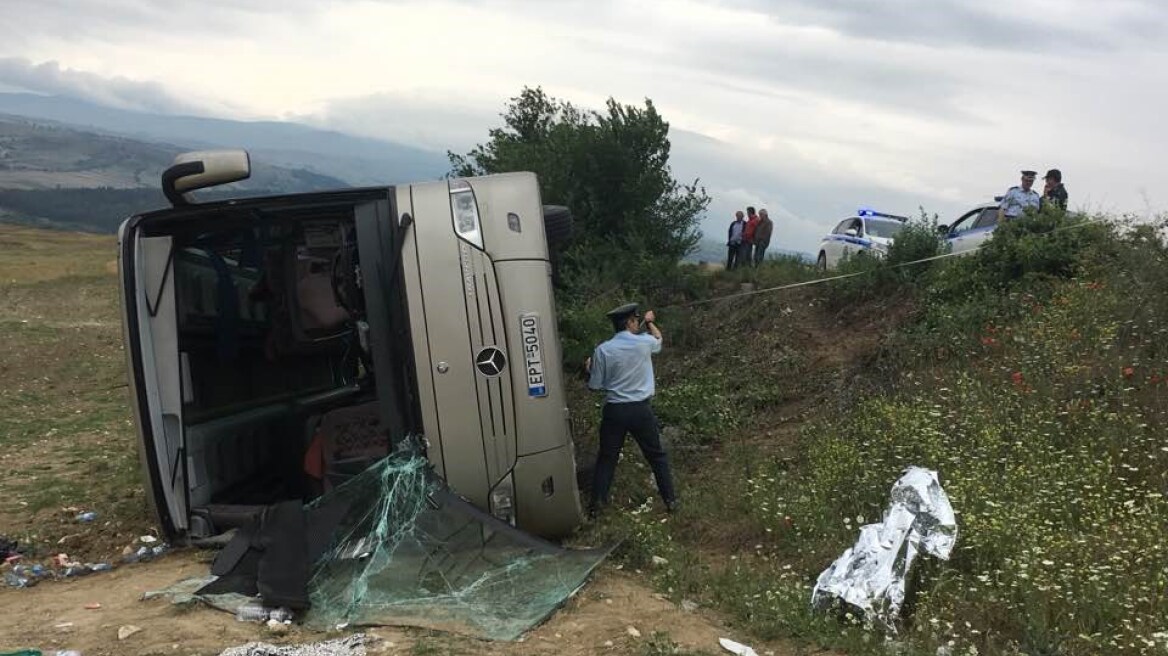 Το λεωφορείο σύρθηκε 15 μέτρα - Επικράτησε πανικός, λέει δάσκαλος που ήταν μέσα