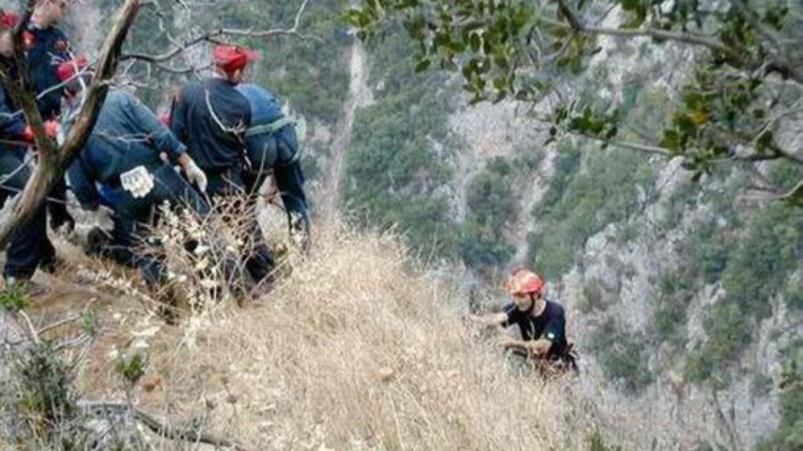 Συναγερμός στα Χανιά: Γυναίκα έπεσε σε γκρεμό