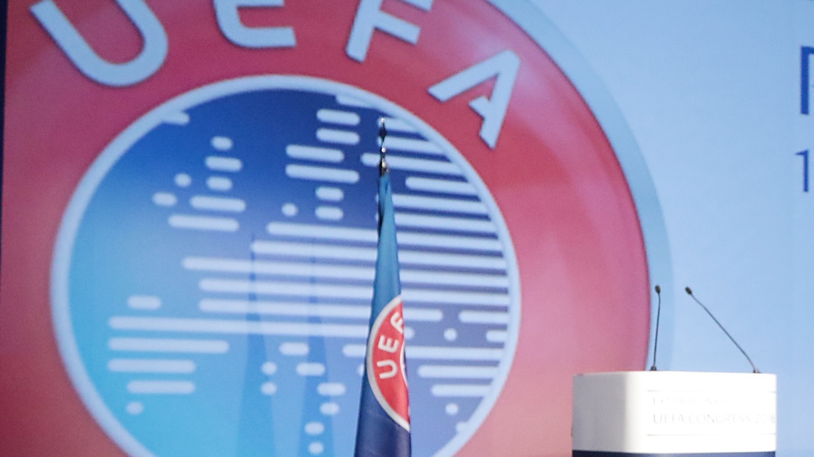 Ξεκάθαρο μήνυμα από FIFA-UEFA: «Αλλάζετε ή... Grexit»