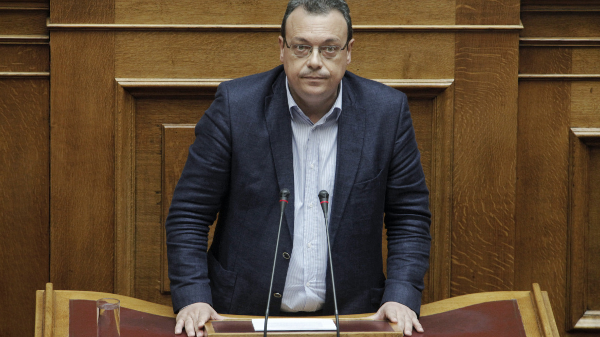 Φάμελλος: Τελεσίγραφο για τη μονάδα απορριμμάτων της Πελοποννήσου