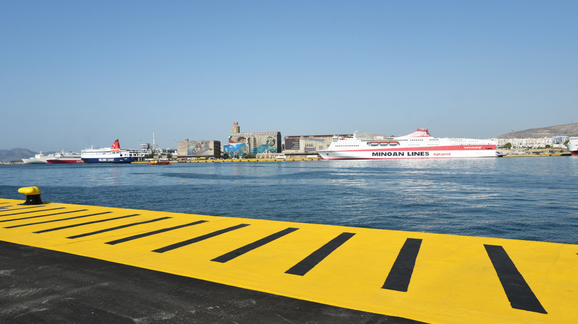 Τα σχέδια της Cosco για ανάδειξη του Πειραιά σε κορυφαίο λιμάνι διακίνησης αυτοκινήτων