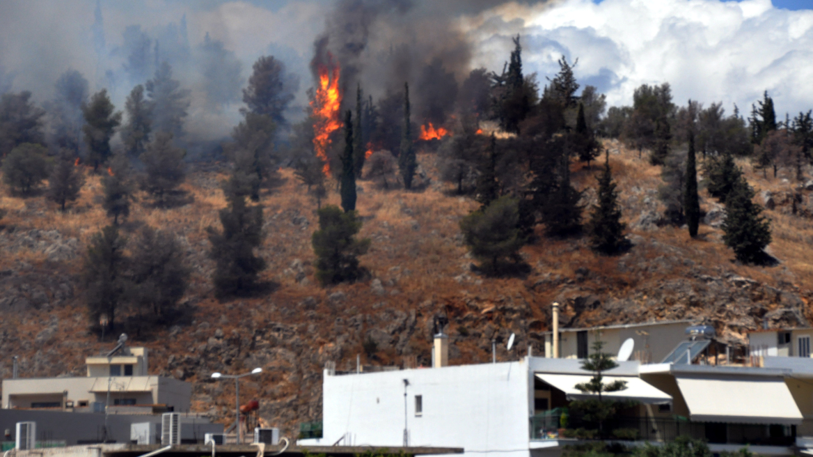 «Συναγερμός» για κίνδυνο πυρκαγιάς αύριο λόγω των ανέμων - Ποιες περιοχές είναι στο «κόκκινο»