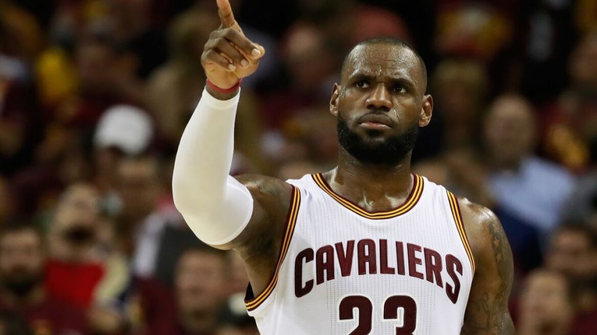 Δείτε τι οδηγεί ο... μεγάλος LeBron James; (video)