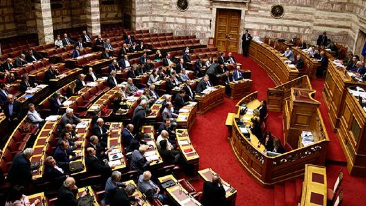 Τάσεις MRB: Με 11,9 μονάδες προηγείται η Νέα Δημοκρατία του ΣΥΡΙΖΑ