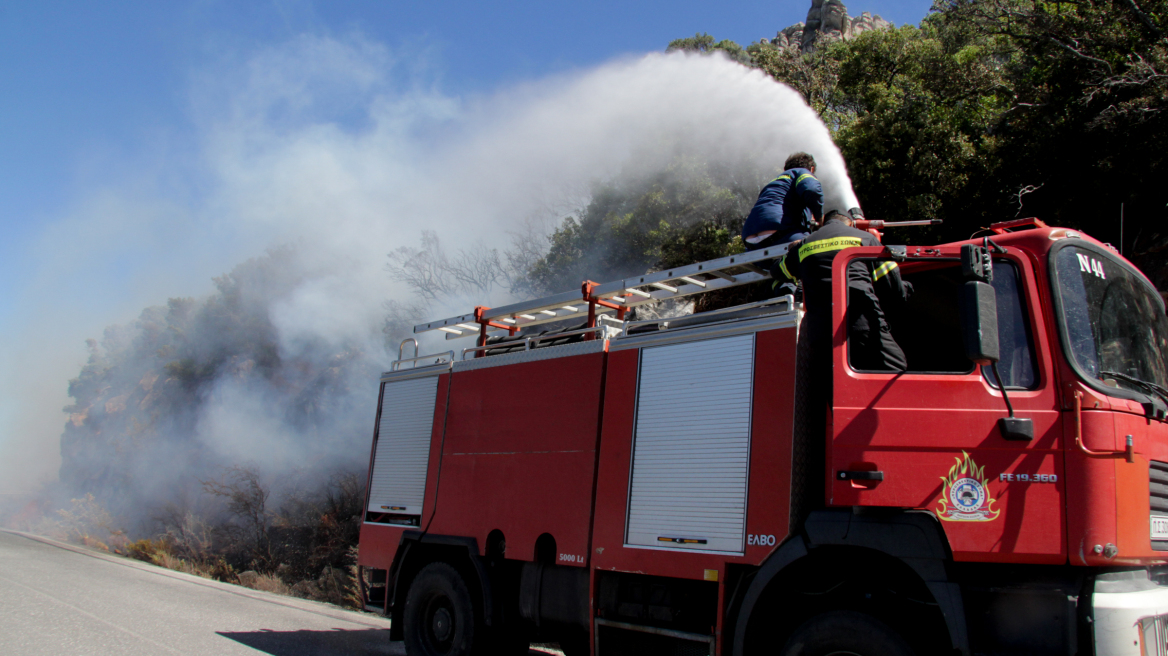 Πολύ υψηλός ο κίνδυνος πυρκαγιάς για αύριο - Ποιες περιοχές απειλούνται 