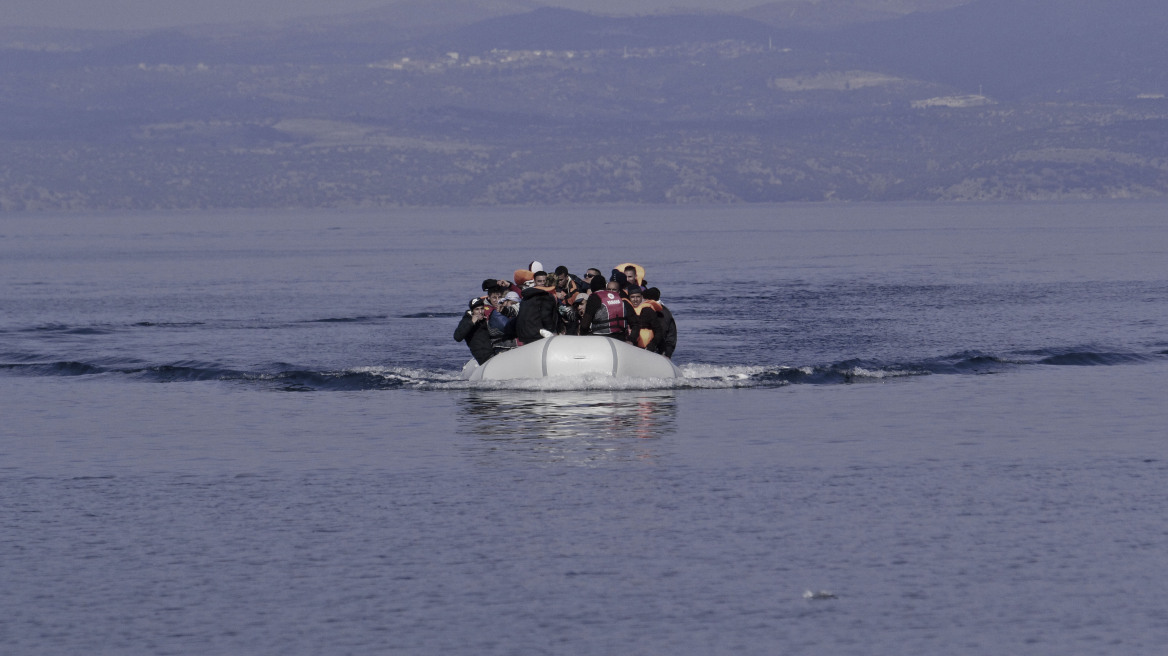 Ζάκυνθος: Εντοπίστηκαν 69 παράνομοι μετανάστες - Μεταξύ τους έγκυες και παιδιά