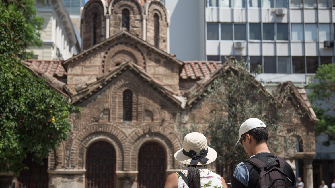 Ζέστη και ηλιοφάνεια και σήμερα - Έως 6 μποφόρ στο Αιγαίο