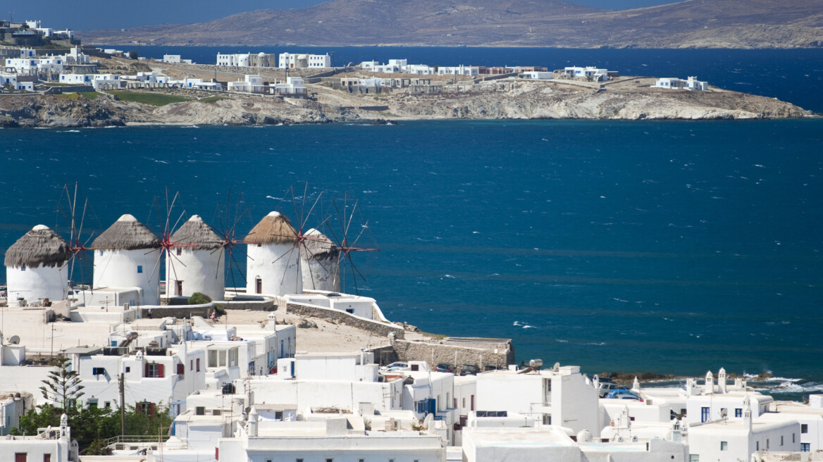 Άρπαξαν ρολόι 68.000 ευρώ από Γάλλο τουρίστα στη Μύκονο