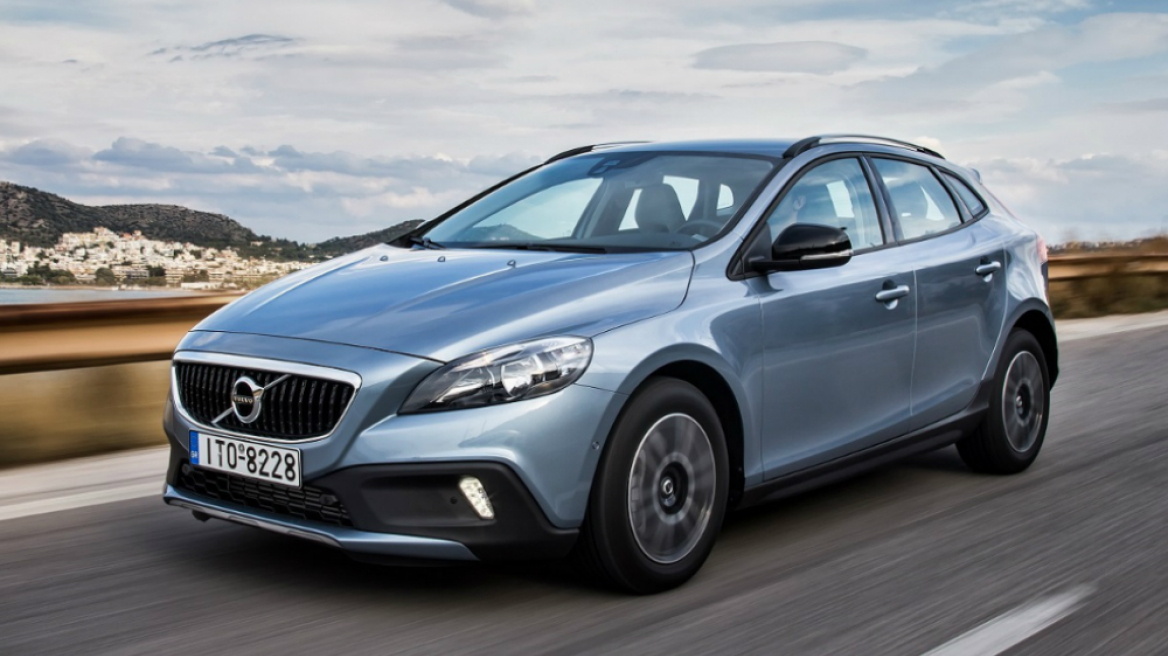 Volvo: Και V40 και CC και Auto και 152PS 