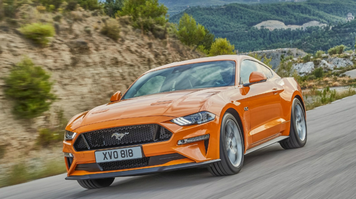 Ντεμπούτο για την ανανεωμένη Ford Mustang