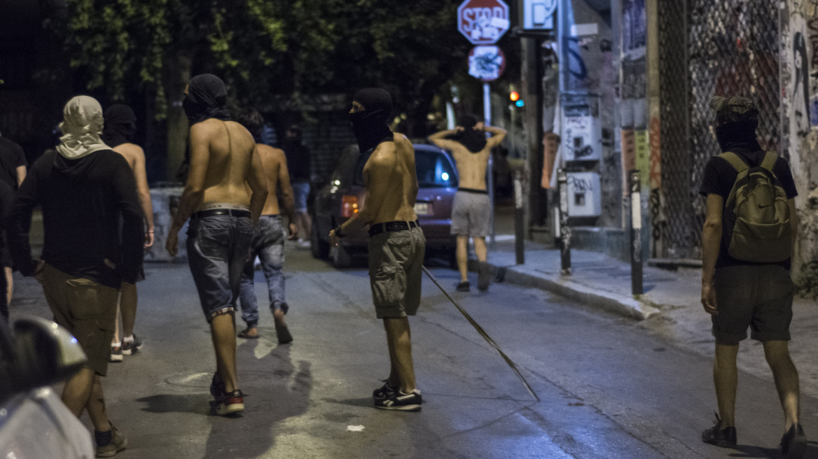 ΓΓ Ειδικών Φρουρών: Καταργήθηκαν μέσα σε μια νύχτα οι μηχανισμοί για συλλήψεις στα Εξάρχεια