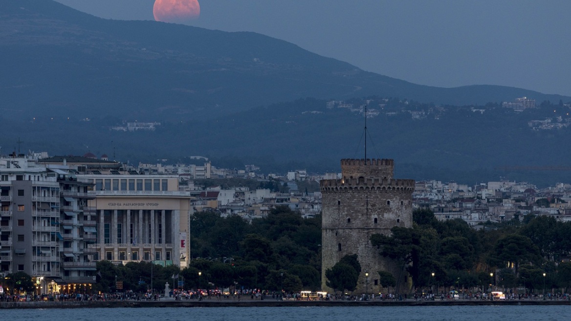 «Έγινε η σπίθα πυρκαγιά»: 100 χρόνια από τη φωτιά που κατέκαψε τη Θεσσαλονίκη