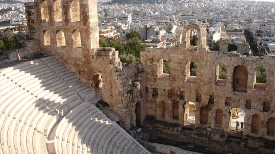 Πλούσια η πολιτιστική ατζέντα: Βραδινή ξενάγηση στο Μουσείο της Ακρόπολης και Χατζιδάκις στο Ηρώδειο