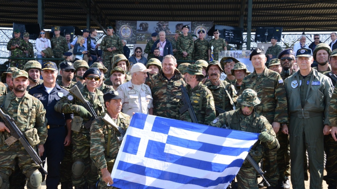 Καμμένος στον «Παρμενίωνα»: Ψηφίστε να μην αλλάξει ο προϋπολογισμός του υπουργείου Άμυνας