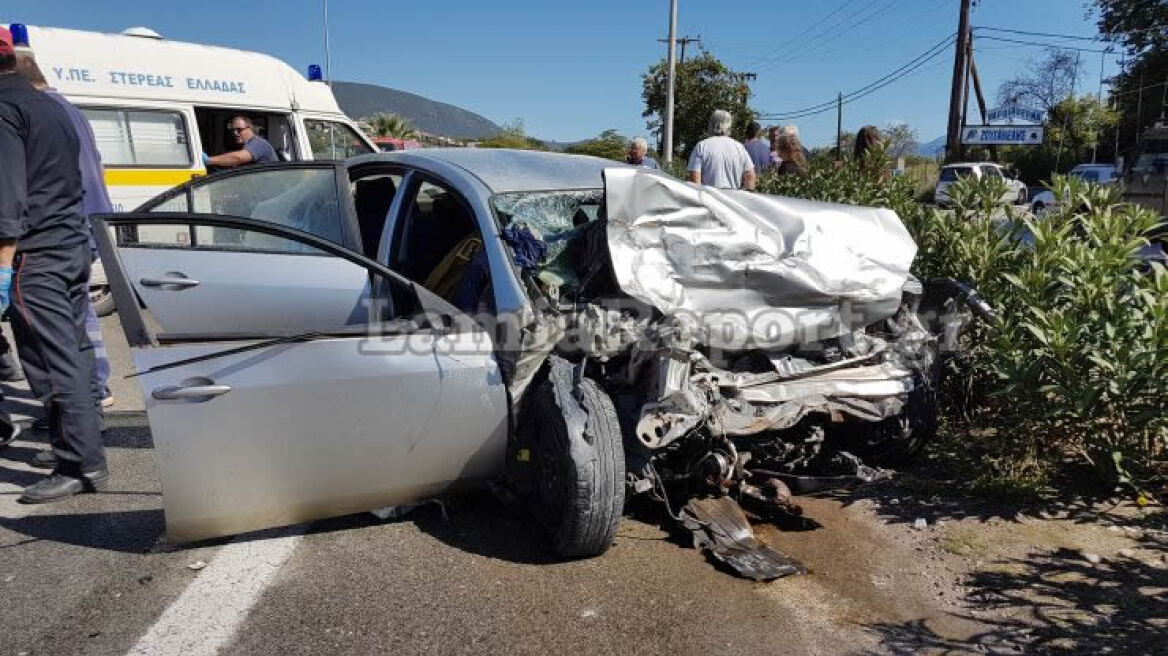 Τραγωδία στη Φθιώτιδα: Ξεκληρίστηκε οικογένεια σε σφοδρό τροχαίο