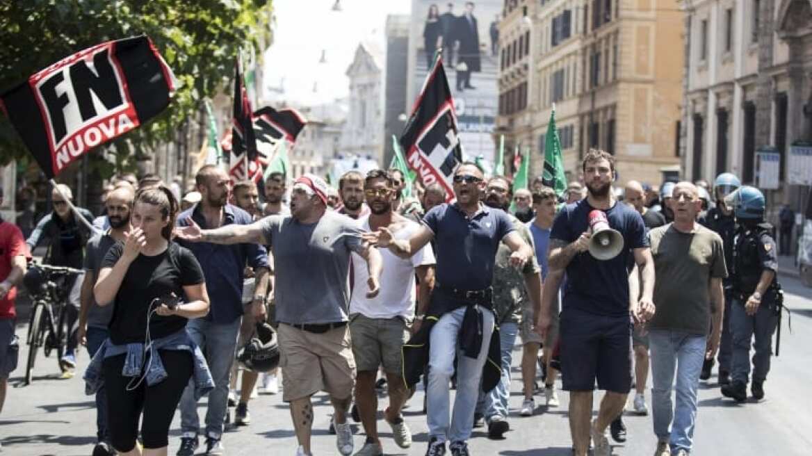 Ιταλοί νεο-φασίστες προγραμματίζουν πορεία μνήμης στις 28 Οκτωβρίου προς τιμήν του Μουσολίνι