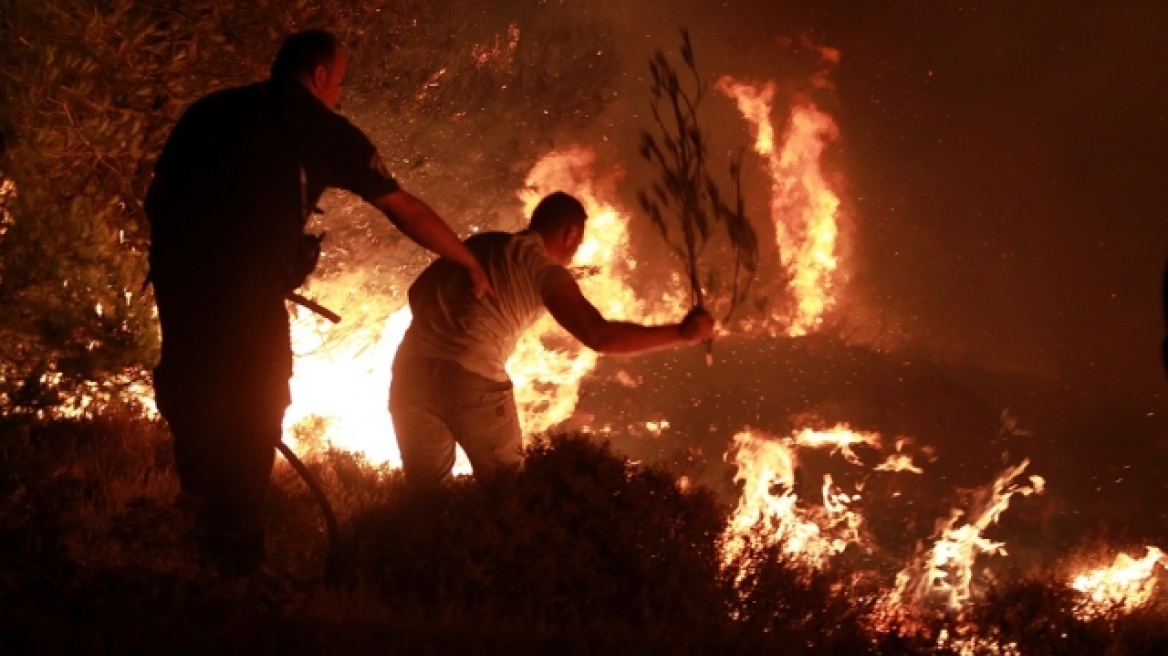 Ηράκλειο: Συναγερμός στην Πυροσβεστική για πύρινο μέτωπο