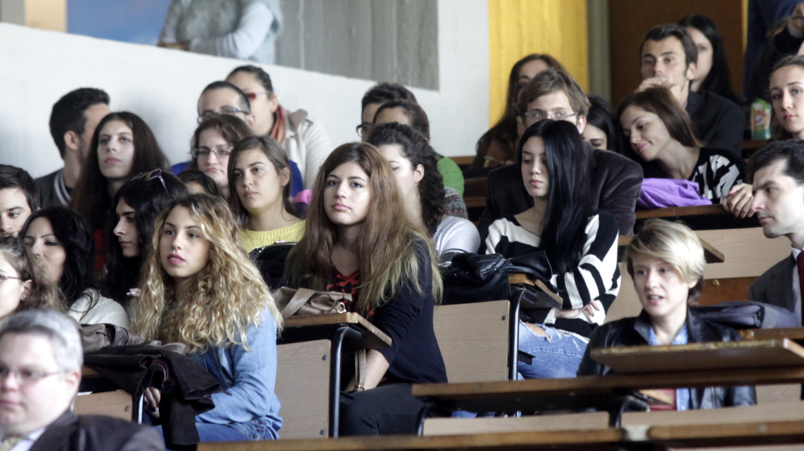 Την άρση της αναστολής διανομής συγγραμμάτων στους φοιτητές αποφάσισαν οι εκδότες