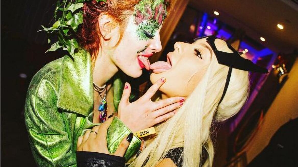 Η ξέφρενη Halloween νύχτα της Bella Thorne και της... κολλητής της 