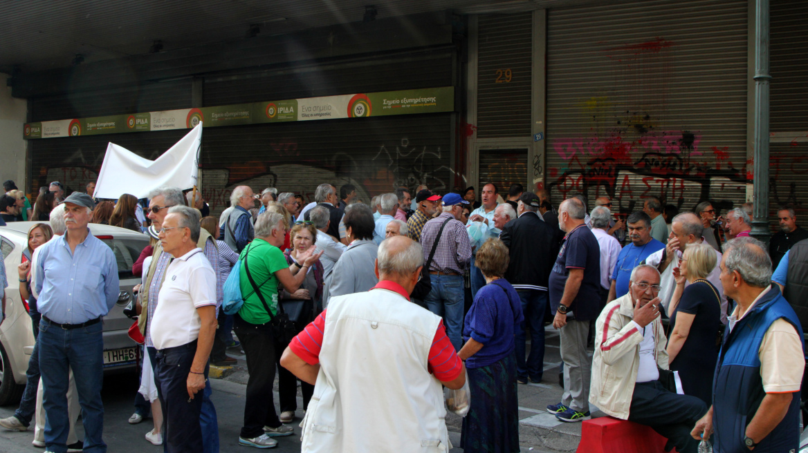 Στις 30 Μαΐου η καταβολή των αυξημένων προσυνταξιοδοτικών παροχών	