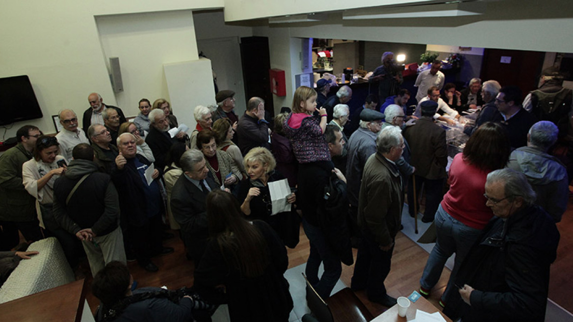 «Καμπανάκι» για ΣΥΡΙΖΑ η υψηλή συμμετοχή στις εκλογές της Κεντροαριστεράς