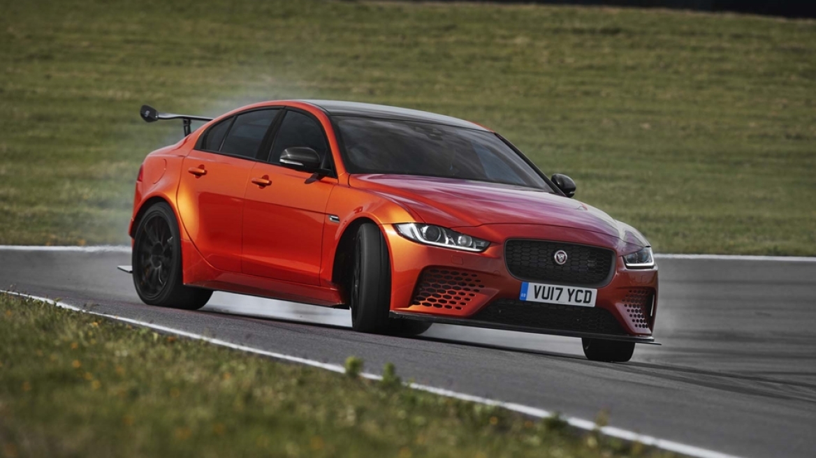 Η Jaguar XE SV Project 8 κάνει ρεκόρ στο Ring