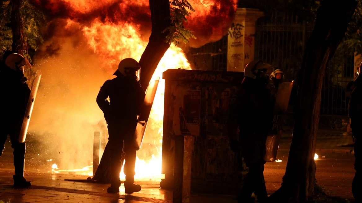 Προφυλακιστέοι δύο από τους 8 συλληφθέντες για τα επεισόδια στην επέτειο Γρηγορόπουλου 