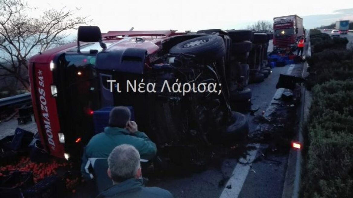 Ανατροπή νταλίκας στο ύψος του Κιλελέρ - Κλειστό το ρεύμα της εθνικής οδού προς Θεσσαλονίκη