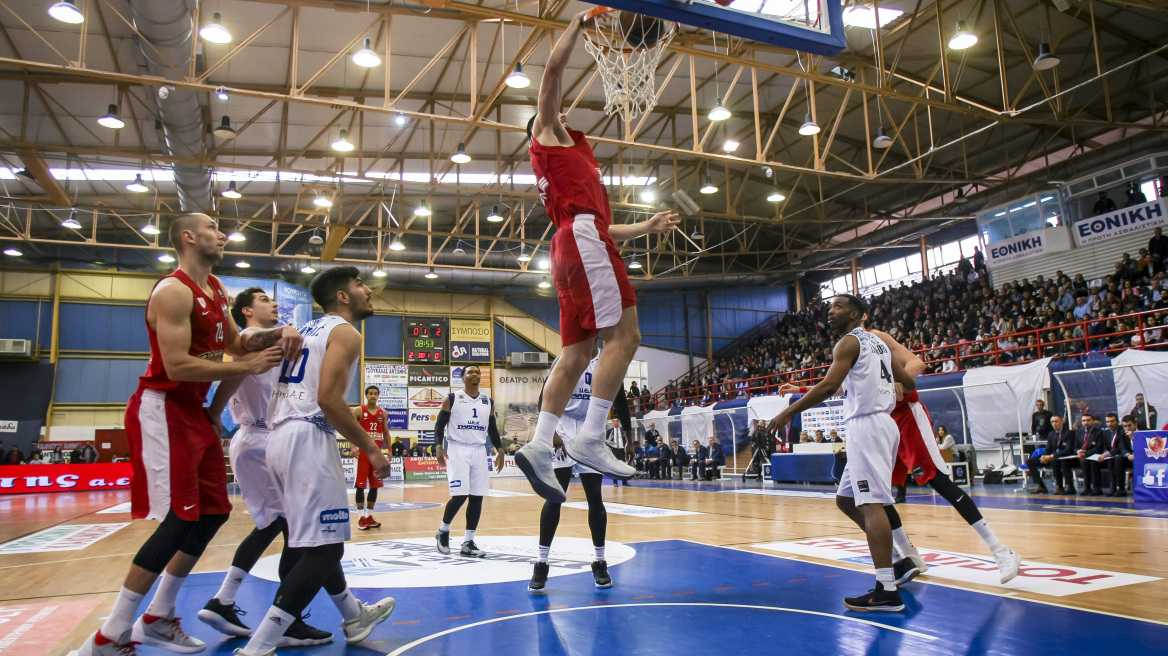 Κόροιβος-Ολυμπιακός 54-104: Ερυθρόλευκη καταιγίδα στην Αμαλιάδα