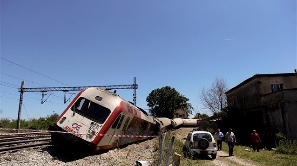 Εκτροχιάστηκε τρένο του ΟΣΕ στην Κατερίνη