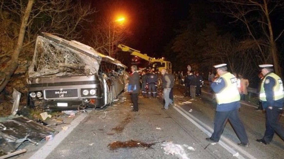 Τραγωδία στα Τέμπη: Δεκαπέντε χρόνια από το δυστύχημα που κόστισε την ζωή σε 21 μαθητές