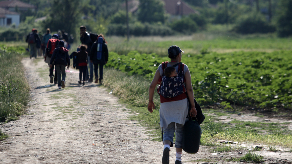 Βίτσας στο ΘΕΜΑ 104,6: Αυξάνονται οι προσφυγικές ροές στα νησιά, αυξάνονται και στον Έβρο