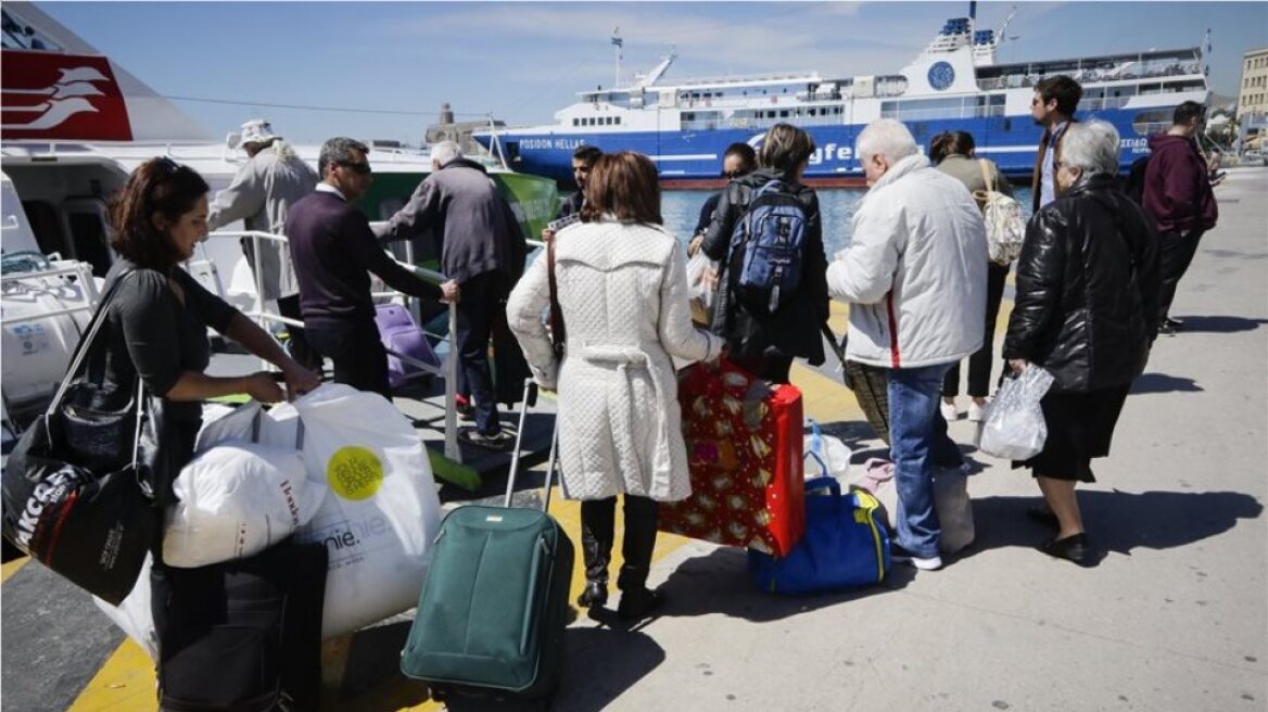 Νέα 24ωρη απεργία της ΠΝΟ - Δεμένα τα πλοία στα λιμάνια και την Πέμπτη