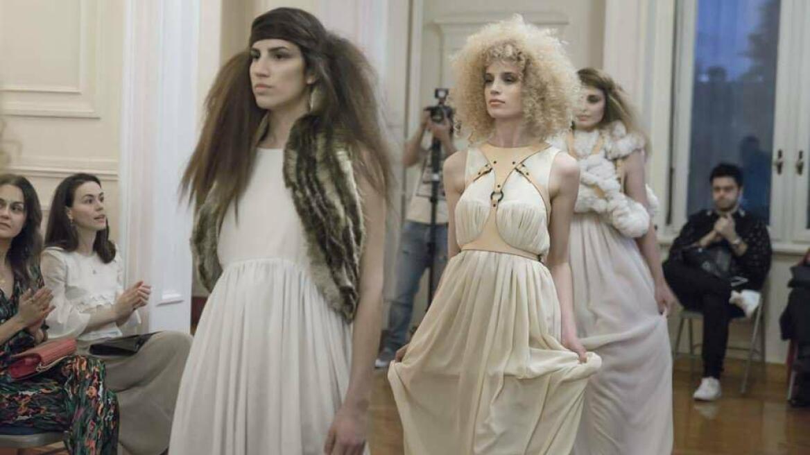 Πρωτοποριακό fashion event με επώνυμους καλεσμένους 