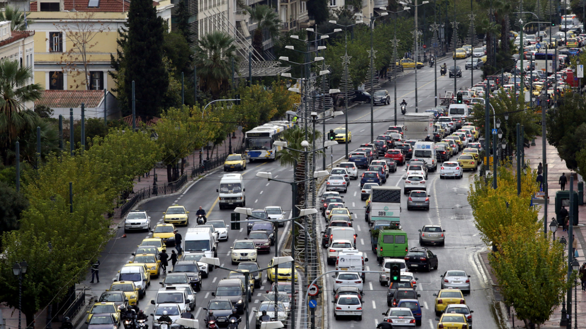 Τέλη κυκλοφορίας αναλογικά με την αξία του οχήματος και τις εκπομπές ρύπων