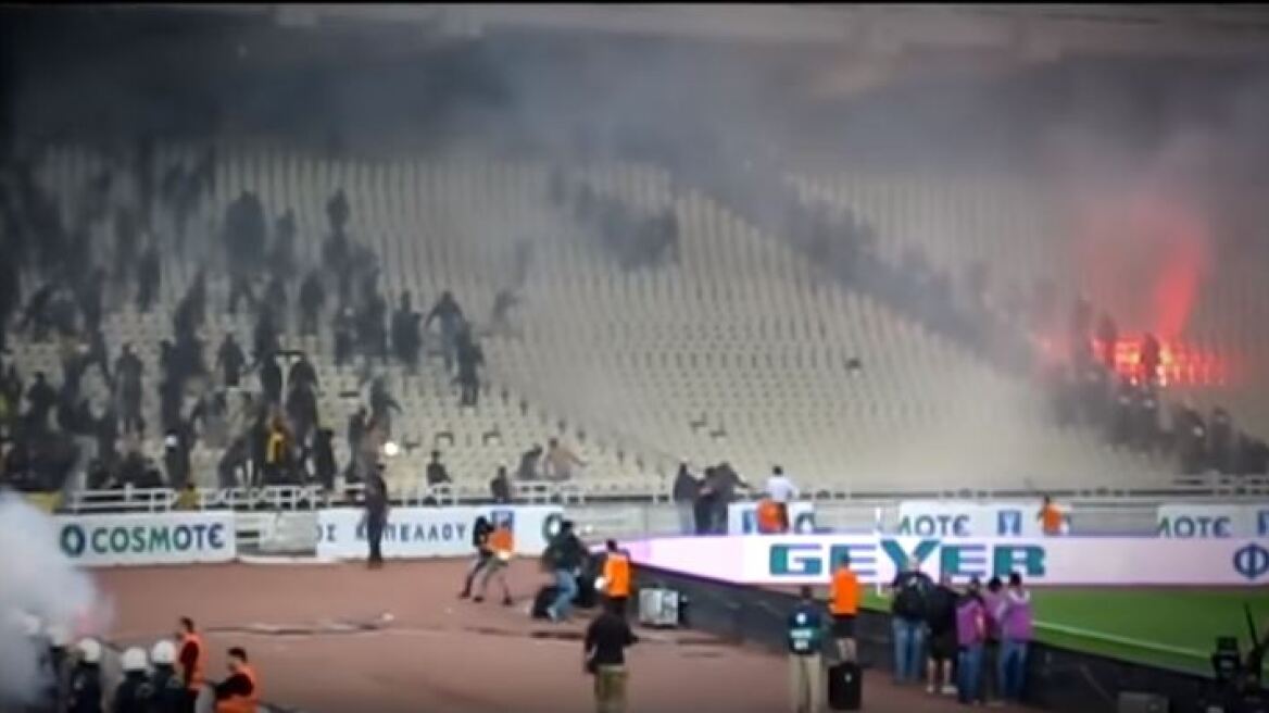 Βίντεο: Χούλιγκαν της ΑΕΚ επιτίθεται σε ball boy στο ΟΑΚΑ για να του πάρει τη μπάλα