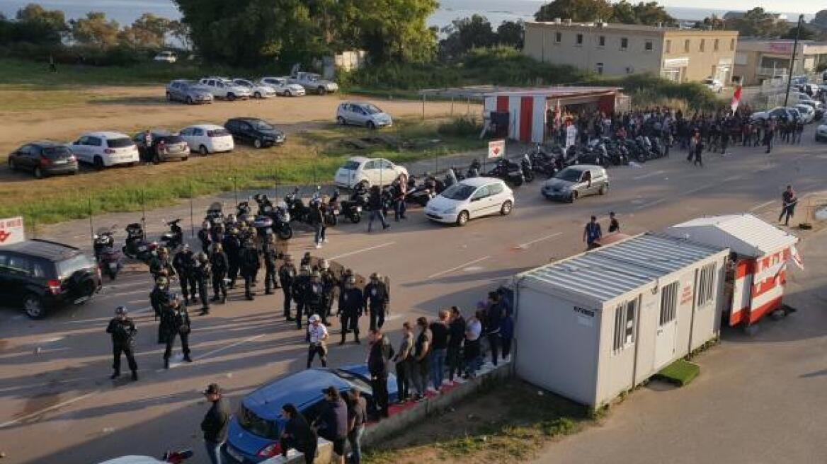 Χαμός στην Κορσική! Αναβλήθηκε το μπαράζ ανόδου Αζαξιό-Χάβρη (βίντεο)